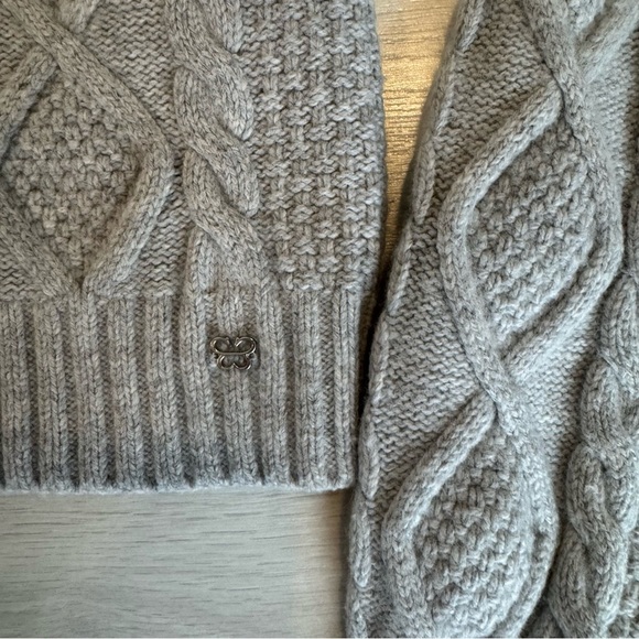 Aritzia Sunday Best Boreal 1/2 Zip Cable Knit Sweater Wool Blend Cropped - Picture 3 of 10